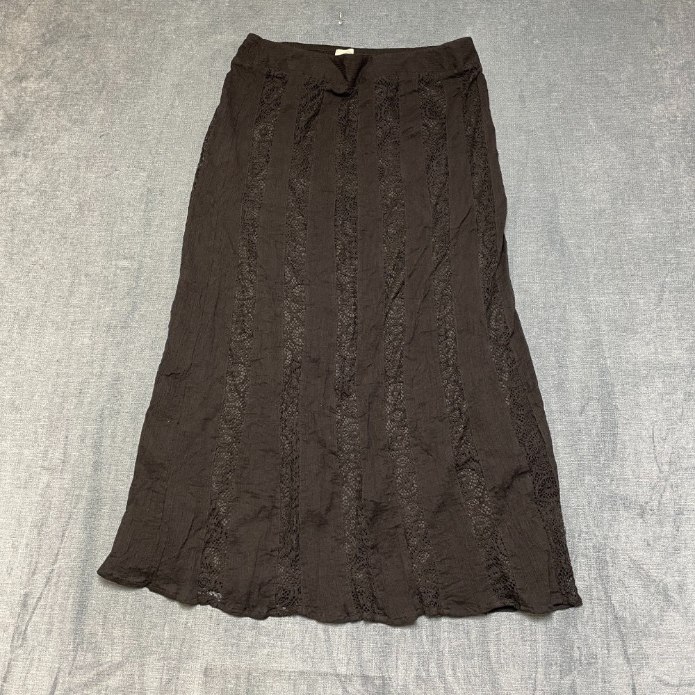 St. John's Bay Maxi Skirt Womens Medium Black Elastic Waist Wavy Hem Lace Detail